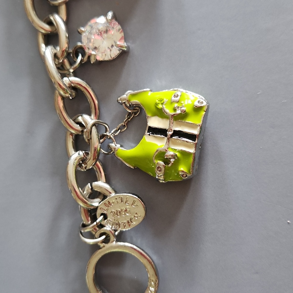 Juicy Couture Silver Tone 8 Charms Bracelet with Yellow and Pink Accents 2008 - Picture 14 of 17